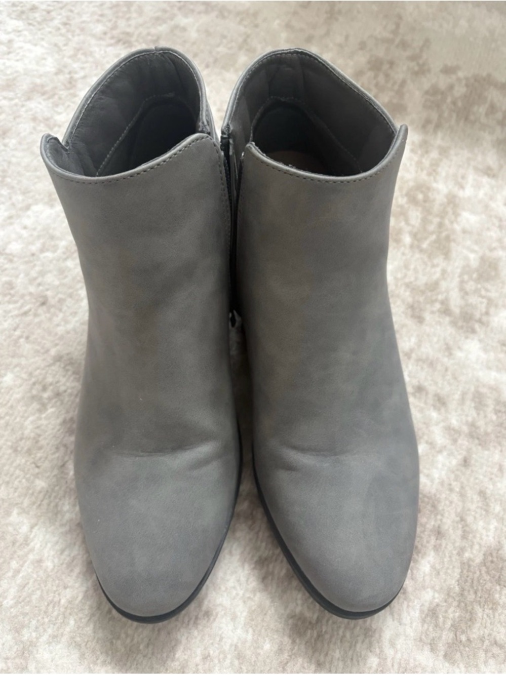 Vepose Gray Nubuck Ankle Booties with Side Zip